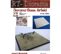 Diorama-Base: Airfield - Campo Volo [standard] 1:35 Diorama Model Kit RT-DIORAMA