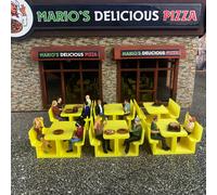 Diorama In Scala 1:64 Di Mobili E Persone Che Visitano Un Fast Food O Ristorante