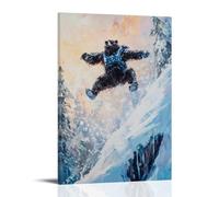 Dipinto ad olio con un orso che vola sopra le scogliere innevate, catturato in grassetto movimento contro un orizzonte pastello ghiacciato. Decorazione da parete alla moda, poster artistico da