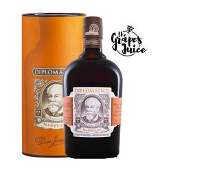 DIPLOMATICO MANTUANO EXTRA VIEJO RUM VENEZUELA