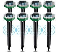 Dissuasore per talpe a energia solare, confezione da 8 - dispositivo di protezione per giardino e prato, design resistente alle intemperie per un'efficace riduzione dell'attività delle talpe, facile