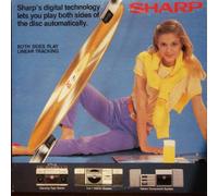 div. Künstler - Sharp`s digital technology let`s you play both sides of the disc automatically. Bildplatte Bildhülle 1982 SHARP # SOR-5007 BOTH SIDES PLAY LINEAR TRACKING
