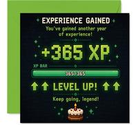Divertente biglietto di compleanno, Level Up on Your Birthday | Pixel Art Gamer Design con barra XP verde fluo, carta da gioco epica retrò per leggende, 145 mm quadrato, busta inclusa
