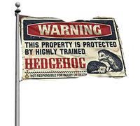 Divertente decorazione da bar con scritta in lingua inglese "Warning This Property Is Protected by a highly trained hedgehog Flag Man Cave Decor Flags for the Boys (120 x 180 cm)