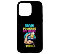 Divertente design vintage con scritta "Dad Powered by Beer and 1985" Custodia per iPhone 15 Pro Max