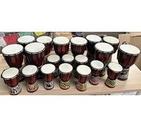 Djembe per scuole e gruppi di giovani. Set di 30 Djembe misti; 10 Djembe di fascia media alta 30 cm e 10 djembe starter alti 20 cm - Risparmia £39,80 sui singoli prezzi