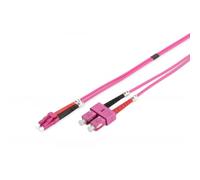 DIGITUS DK-2532-05-4 - Cavo In Fibra Ottica OM4 - 5 m - da LC a SC - Duplex - 1/10/40/100 Gbit/s - Cavo LAN In Fibra Ottica Multimodale MM - Tipo Di Fibra: 50/125 µ - Viola (Violet)