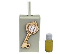 DLM-A942 Bomboniera utile Profumatore in ecopelle cm 12x4x6,5 con Chiave cuore e quadrifoglio portafortuna in legno per 60 Compleanno di un uomo o donna completo di scatola e profumo
