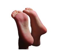 DMETE Piede Modello Calze Maschile Plastica Manichino Clonata Fake Nail Gamba Display Tarsel Bone Gomma for Art Silicone Femmina Calzino per Scarpe Gioiello(Wheat all Silicone,One Pair of Feet)