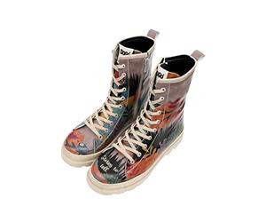 DOGO Femme Cuir Vegan Multicolore Bottes longues à glissière - Bottes de Mode Décontractées Confortables Faites à la Main, Stories to Tell Motif