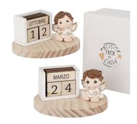 Doni Bomboniere Battesimo 1 pz Calendario Perpetuo con Base in Comunione Cresima Legno E Tenero Angioletto Assortito Due Varianti di Posizione Idee Regalo Complete Originali Economiche
