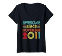 Donna 15th Birthday Idea Awesome Since November 2011 15 Years Old Maglietta con Collo a V
