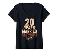 Donna 20 Years of Marriage & Still Haven't Killed Each Other Maglietta con Collo a V