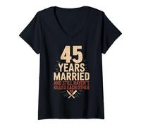 Donna 45 Years of Marriage & Still Haven't Killed Each Other Maglietta con Collo a V