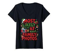 Donna 67 Funny Christmas Meme Most Likely To Say 67 Family Photos Maglietta con Collo a V
