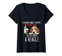 Donna A Woman Cannot Survive on Wine Alone Divertente Beagle Dog Lover Maglietta con Collo a V