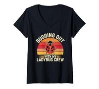 Donna Bugging out con il mio equipaggio coccinella Retro Ladybug Beetles donne Maglietta con Collo a V