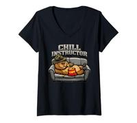 Donna Capybara Mangia Chip sul Divano Chill Scritta Instructor Maglietta con Collo a V