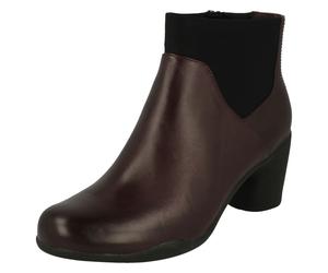 Donna Clarks Smart Stivali Caviglia 'Un Rosa Medio '