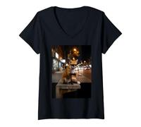 Donna Cool Fox Indossare Occhiali da Sole Bere caffè Iced Night City Maglietta con Collo a V