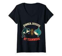 Donna Dinner Divided By Teamwork Orca Behavior Humor Maglietta con Collo a V