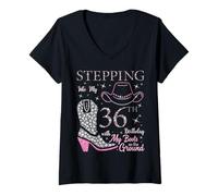 Donna Entrando nel mio 36 ° compleanno con i miei stivali a terra Maglietta con Collo a V