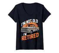 Donna Funny I'm not Old I'm Retired, Classic Vintage Pickup Truck Maglietta con Collo a V