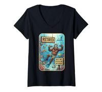 Donna Funny Retired Not My Problem Anymore Scuba Bigfoot Maglietta con Collo a V