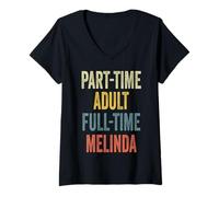 Donna Melinda Personalized Retro Girls Part-Time Melinda Name Maglietta con Collo a V