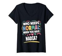 Donna Nadia Personalized Name Funny Cute Custom Nadia Name Maglietta con Collo a V