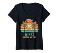 Donna NIKKI Cute Retro Girls Groovy NIKKI Personalized Name Maglietta con Collo a V