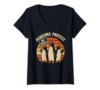 Donna Penguins Protest Against Tariffs Divertente Grafica grafica Maglietta con Collo a V