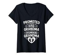 Donna Promoted from Dog Grandma to Human Grandma Saying Maglietta con Collo a V