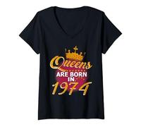 Donna Queens Are Born In 1974 50 Years Old Funny 50th Birthday Maglietta con Collo a V