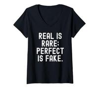 Donna Reale è raro Perfetto è Falso Saggezza Minimalist Text Design Maglietta con Collo a V