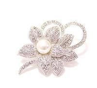Donne Ragazze Forma di fiore Perla Spilla in cristallo Perno Fahion Abito splendente squisito Sciarpe Scialle Clip Spilla Accessori per feste di nozzesory Jewelry Gift Nuovo rilascio Dexterous and pro