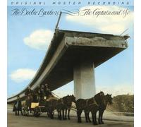 Doobie Brothers - Captain & Me