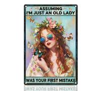DOODLREAM Targa in latta con scritta "Hippie Lady with Flower Assuming I'm Just An Old Lady Was Your First Mistake", 20 x 30 cm, decorazione da parete in metallo, stile bohémien, vintage, per casa