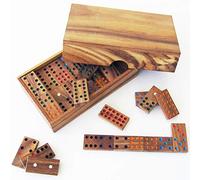 Doppio 9 domino, set di 56 domino nella loro scatola, per 2-6 giocatori a partire da 6 anni. Realizzato a mano in legno massiccio di acacia. Eco-responsabile, norme CE. Gioco da tavolo da viaggio.