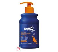 DOUXO® Skin & Coat SPA - Shampoo e Balsamo 2 in 1 per Cani Ultra-Sicuro, 250ml. Deterge e idrata in profondità la cute, rinforza il manto, lascia il pelo morbido, setoso e districato.