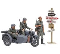 Tamiya Zündapp KS600 Motorcycle & Sidecar 1:35 35384 modellismo