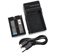 DSTE Batteria agli ioni di litio D-LI50 e caricatore micro USB compatibile con Pentax D-LI50, K10, K10D, K10D GP, K10D Grand Prix, K20D Konica Minolta NP-400,a Sweet Digital, a-5 Digital, a-7 Digital