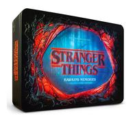Doctor Collector Stranger Things Hawkins Memories Vecna’s Curse Edizione Limitata, Collectible Set Tin Box, edizione da collezione ufficiale con accessori esclusivi in scatola di metallo, age 14+