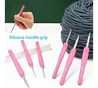 EDCUEBE7 Set di 9 uncinetti per crochet con manico morbido, set di uncinetti ergonomici da 2-6mm, uncinetti in alluminio rosa con tocco morbido, adatti per principianti/professionisti, forniture per m