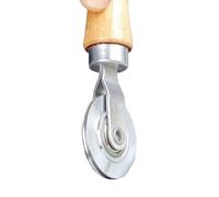Efficiente strumento di sostituzione dello schermo con manico in legno e robusto rullo scanalato in metallo per gli appassionati di artigianato strumento per porte scorrevoli