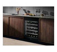 Electrolux EWUS040B8B Cantina Vino da Incasso Classe F Nero