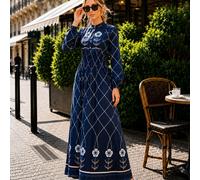 Elegante abito lungo con motivo a baklava e floreale - Perfetto per l'uso quotidiano e le occasioni speciali Abbraccia un'eleganza senza tempo e un comfort impareggiabileRinnova il tuo guardaroba con 