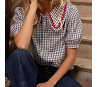Elegante camicetta di moda da donna con colletto Peter Pan, maniche corte, decorata con volant rossi e bottoni frontali, maniche a sbuffo, vestibilità regular, adatta per l'estate L,M,S,XLquadriPolies