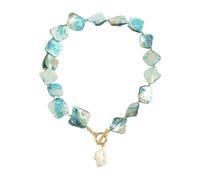 Elegante collana per vacanze al mare con catene irregolari e ciondoli distintivi decorazione per un look alla moda gioielli da spiaggia vocazione