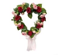 Elegante ghirlanda a forma di cuore con rose realistiche, papaveri e piante verdi per decorazioni e murali di San Valentino.